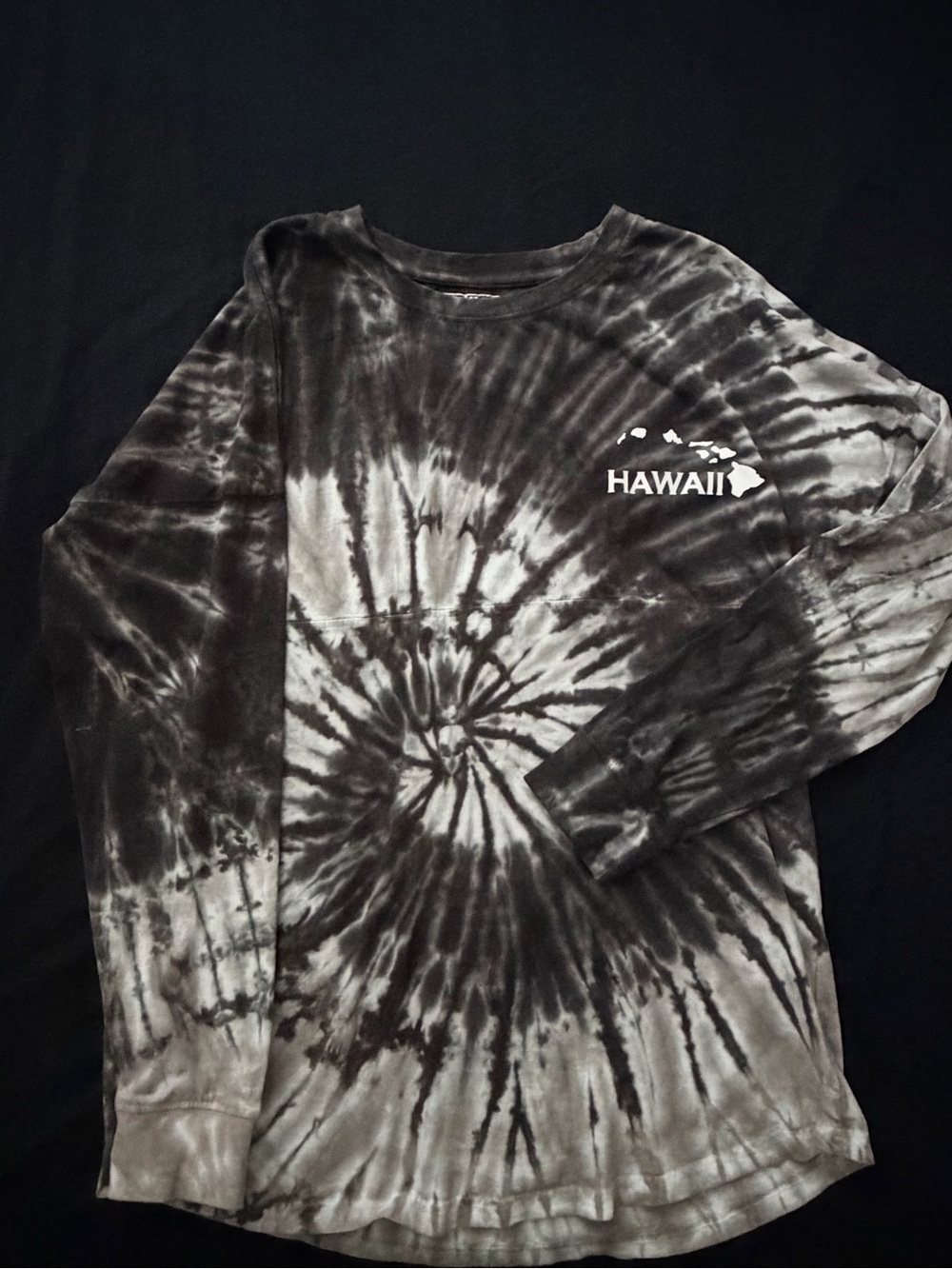 Hawaii Tie-Dye Long Sleeve Shirt - Black & White